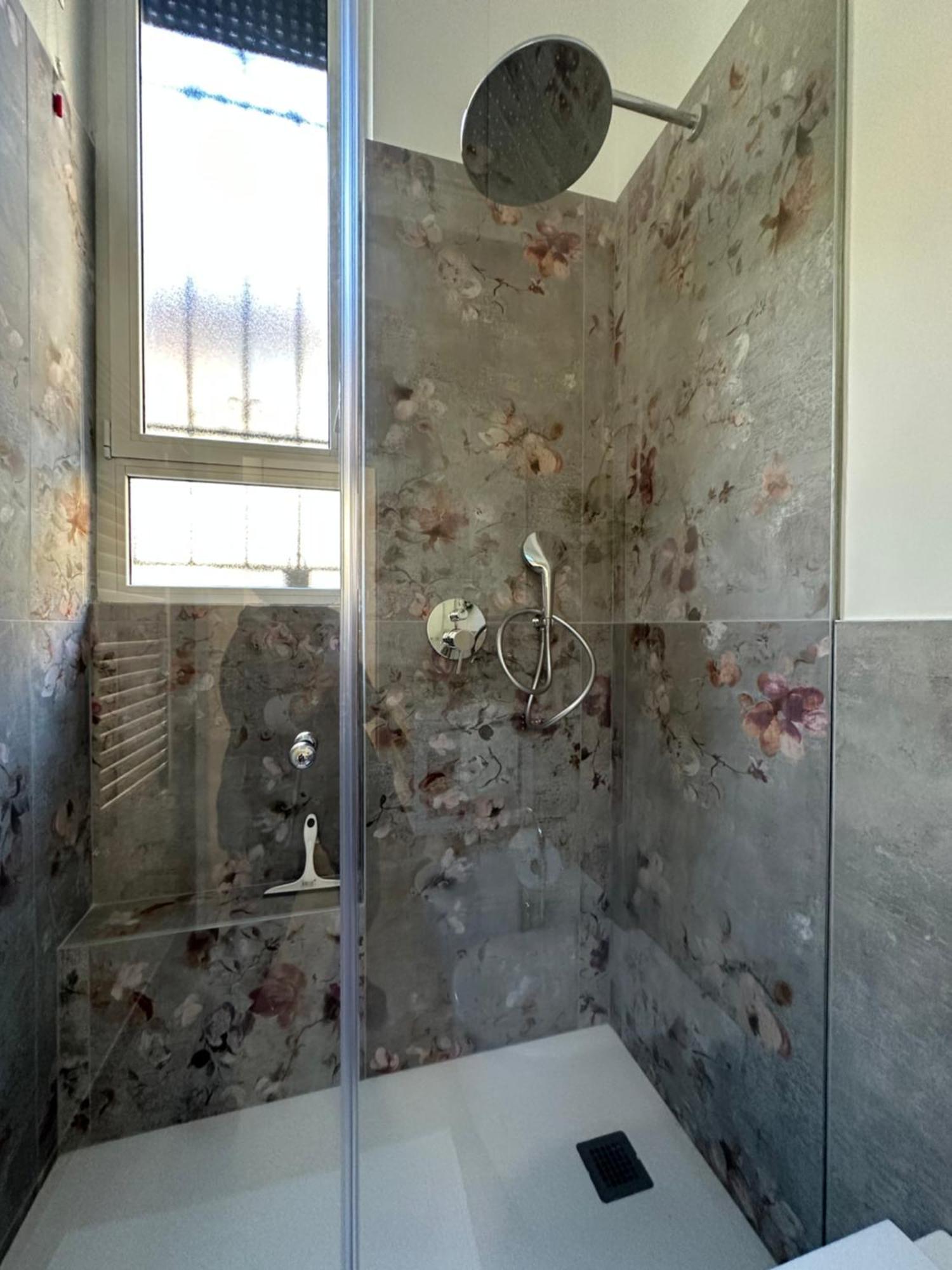Flowers, A Cozy Suite In Μιλάνο Εξωτερικό φωτογραφία