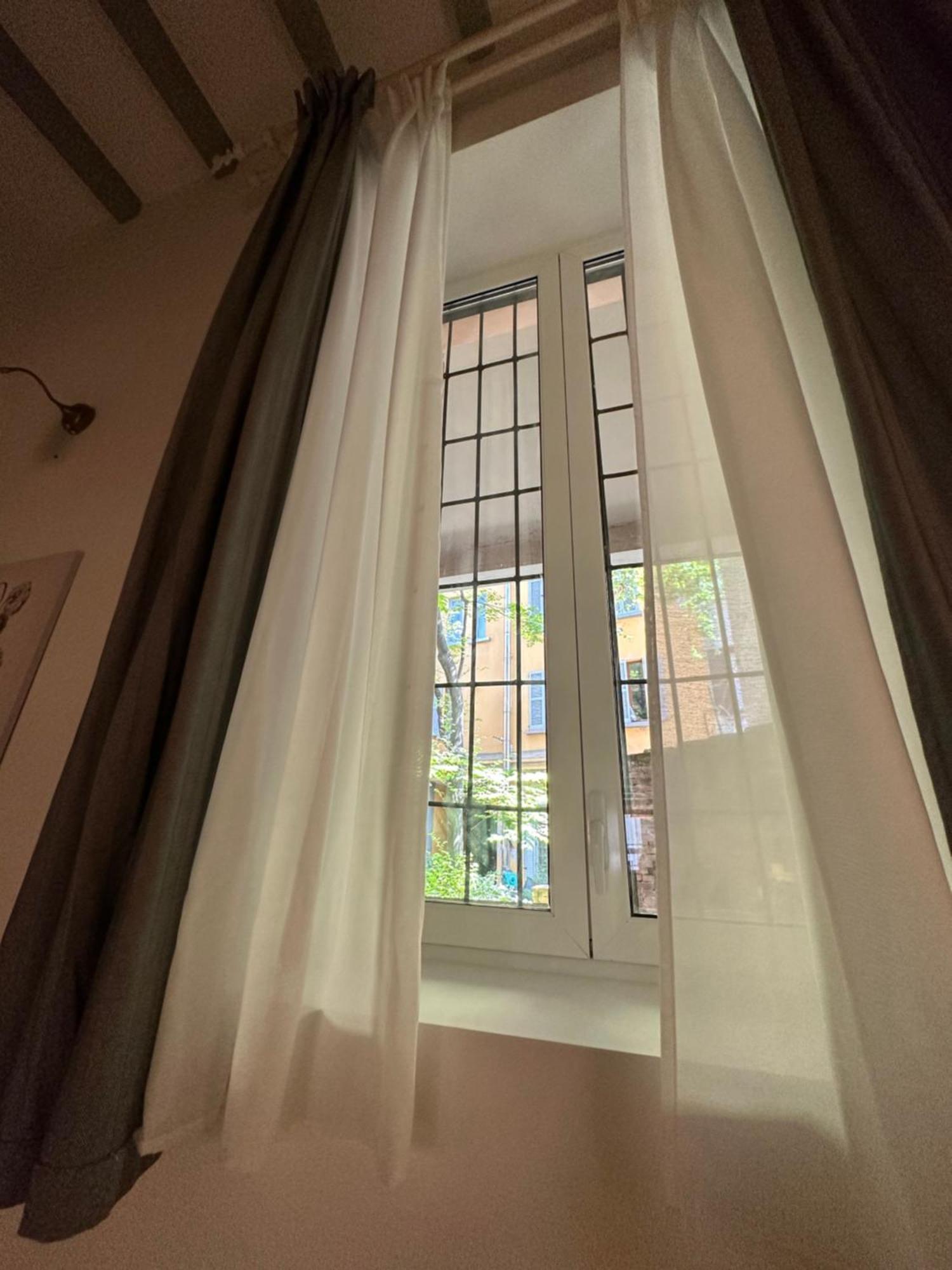 Flowers, A Cozy Suite In Μιλάνο Εξωτερικό φωτογραφία